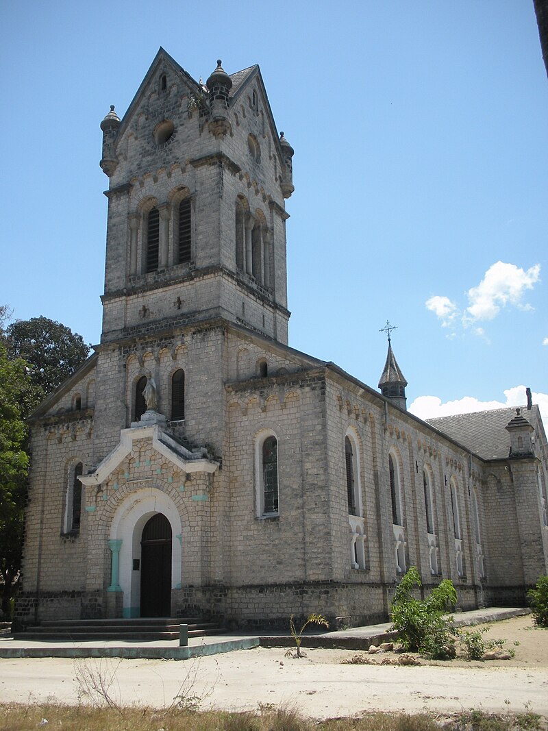 The_Old_Church_at_Bagamoyo,Tanzania