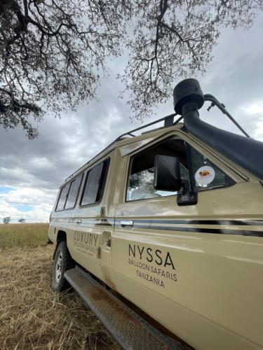 Serengeti-Visitors-Center-600x800